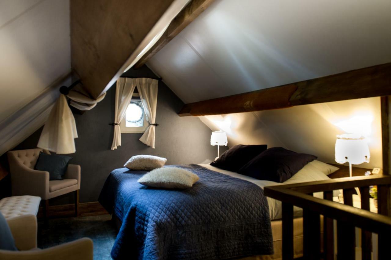 Bed And Breakfast Piekoo Belloo Weert Exterior photo